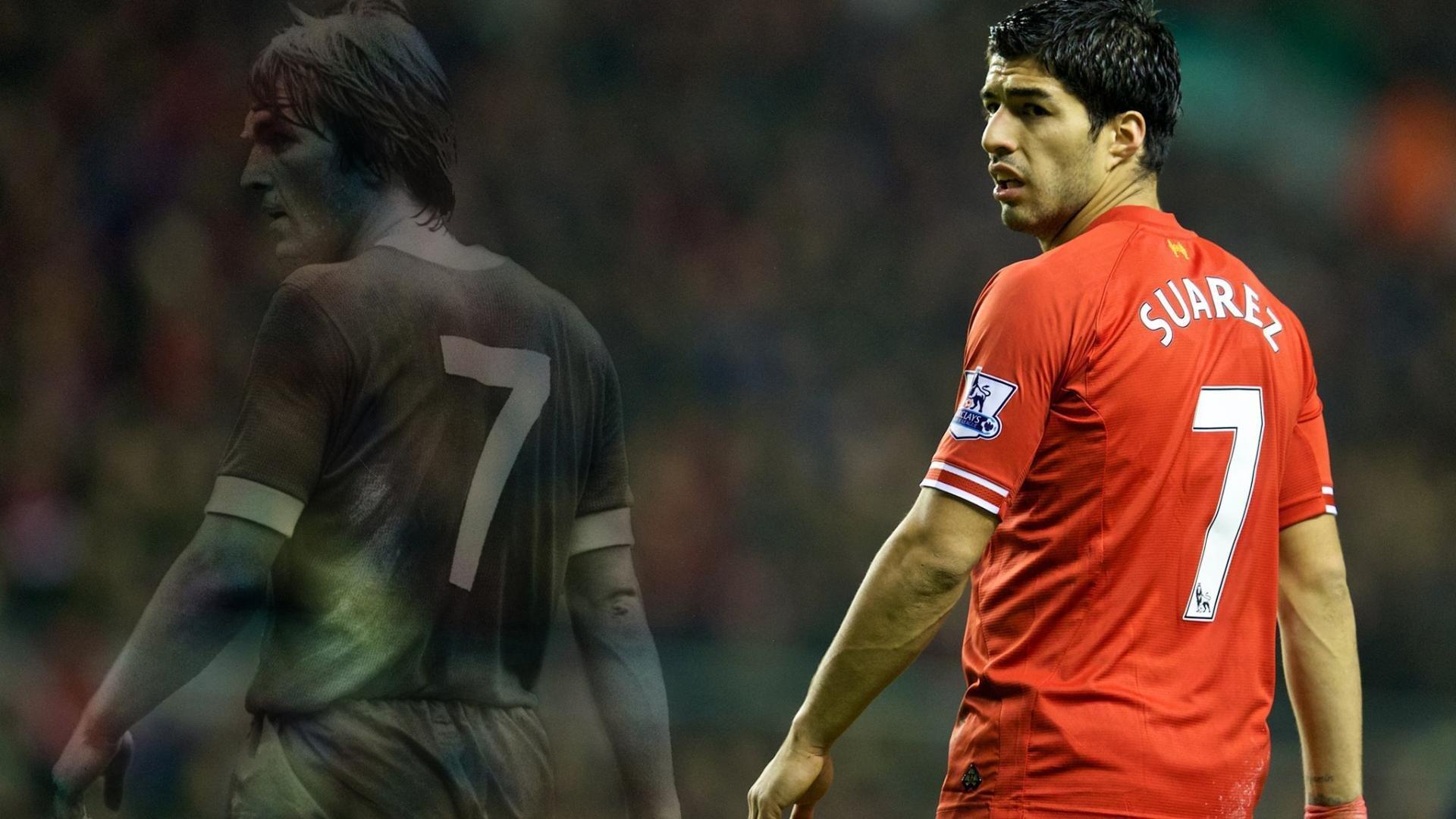 曼联球迷内部分裂，极端歌声辱骂加纳乔引发争议